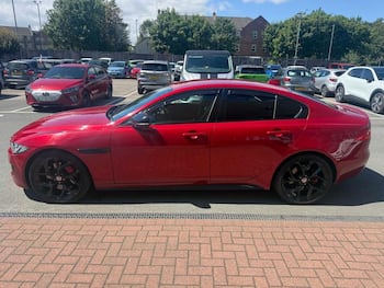 Used Jaguar XE 2016 for sale - 79674666: Photo