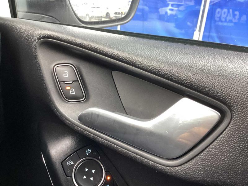 Used Ford Fiesta 2020 for sale - 76766936: Photo 37