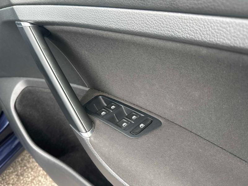 Used Volkswagen Golf 2016 for sale - 78028652: Photo 16