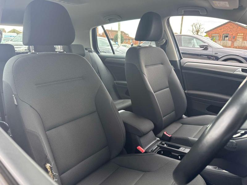 Used Volkswagen Golf 2016 for sale - 78028652: Photo 30