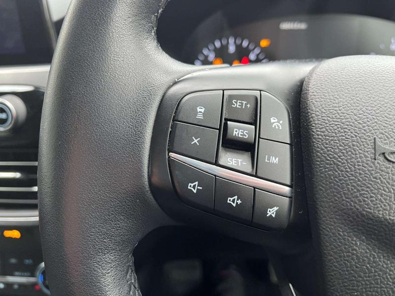 Used Ford Kuga 2020 for sale - 77830180: Photo 30