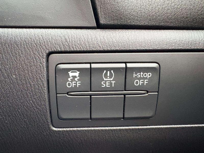 Used Mazda Mazda3 2015 for sale - 77407125: Photo 30