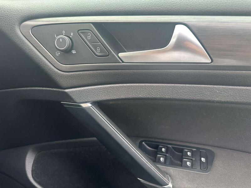 Used Volkswagen Golf 2019 for sale - 75766959: Photo 14