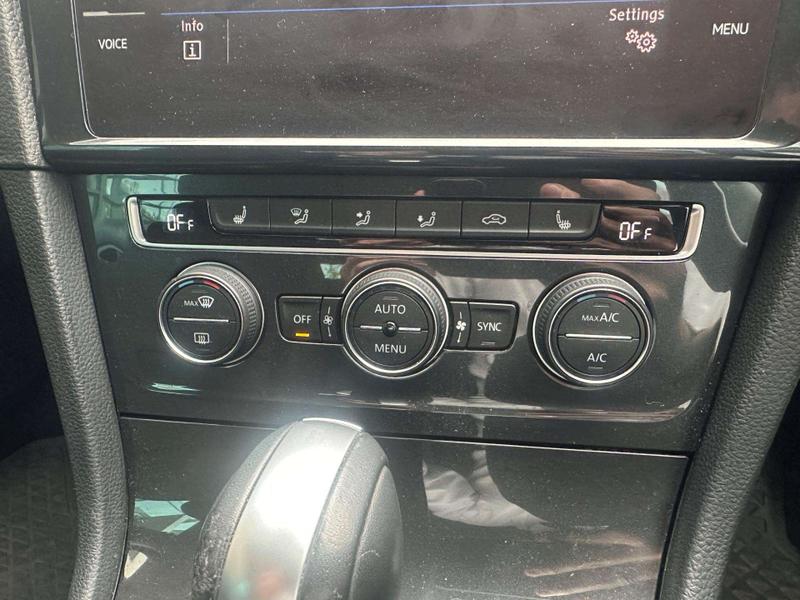 Used Volkswagen Golf 2019 for sale - 75766959: Photo 33
