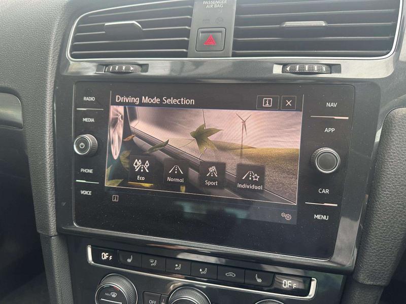 Used Volkswagen Golf 2019 for sale - 75766959: Photo 38