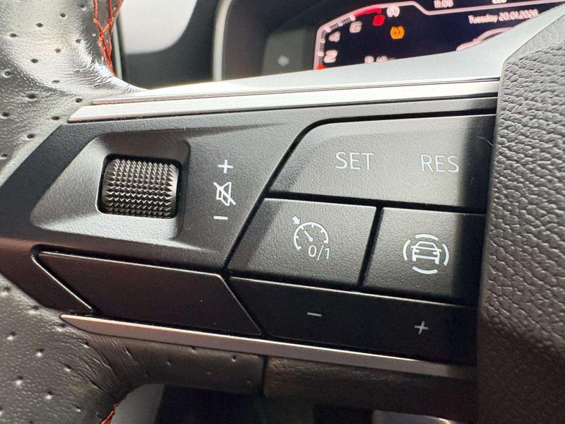 Used SEAT Leon 2022 for sale - 77613648: Photo 32