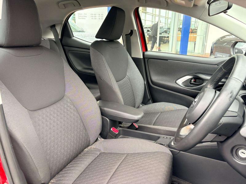 Used Toyota Yaris 2023 for sale - 76931384: Photo 14