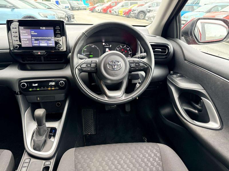 Used Toyota Yaris 2023 for sale - 76931384: Photo 21