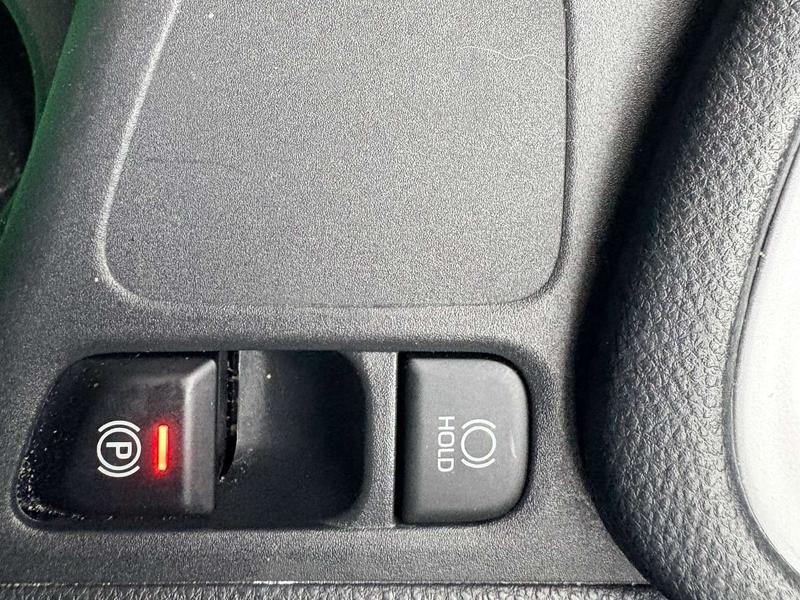 Used Toyota Yaris 2023 for sale - 76931384: Photo 29