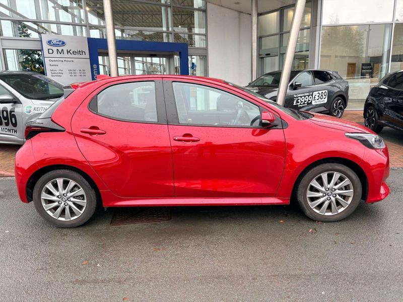 Used Toyota Yaris 2023 for sale - 76931384: Photo 3