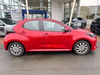 Used Toyota Yaris 2023 for sale - 76931384: Photo