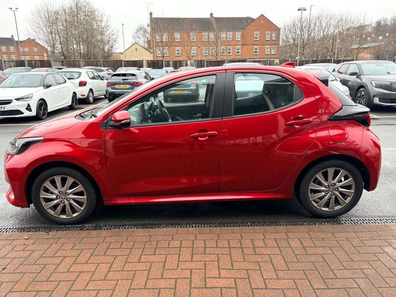 Used Toyota Yaris 2023 for sale - 76931384: Photo 4