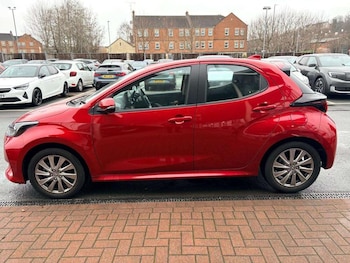 Used Toyota Yaris 2023 for sale - 76931384: Photo