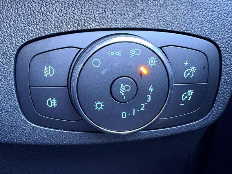 Used Ford Focus 2022 for sale - 76767105: Photo 22