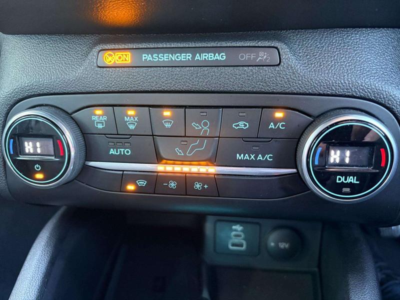 Used Ford Focus 2022 for sale - 76767105: Photo 32