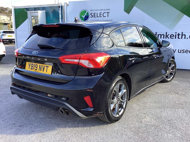 Used Ford Focus 2019 for sale - 76684903: Photo 3