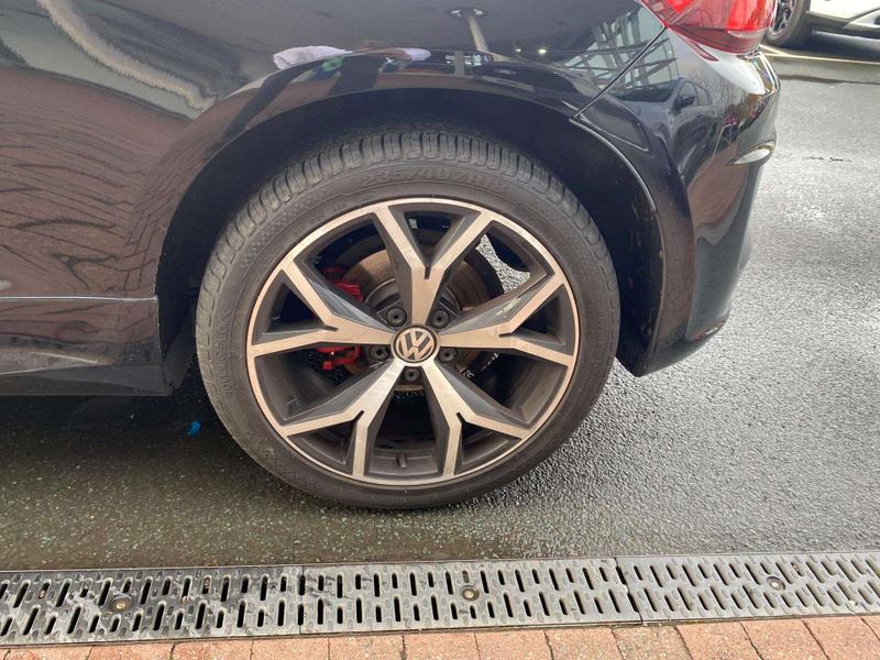 Used Volkswagen Scirocco 2017 for sale - 76703107: Photo 11