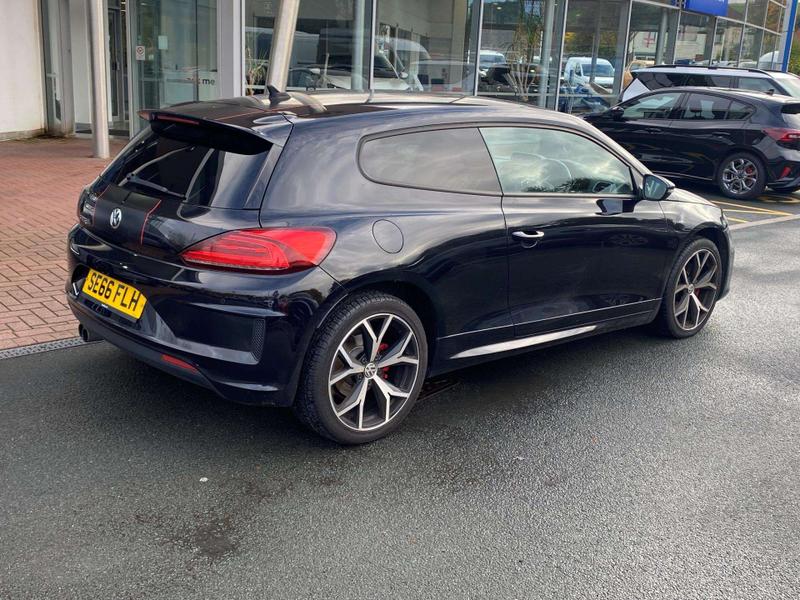 Used Volkswagen Scirocco 2017 for sale - 76703107: Photo 4