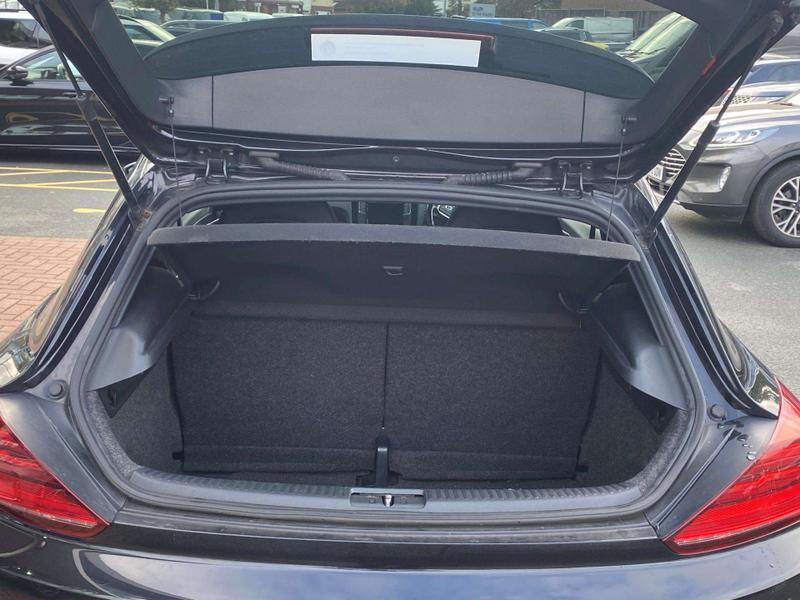 Used Volkswagen Scirocco 2017 for sale - 76703107: Photo 6