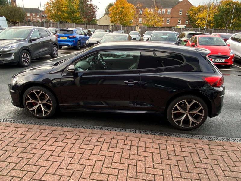 Used Volkswagen Scirocco 2017 for sale - 76703107: Photo 8