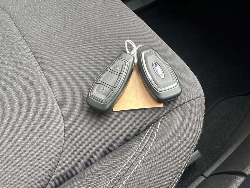 Used Ford Kuga 2017 for sale - 75730852: Photo 40