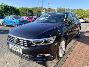 Used Volkswagen Passat 2019 for sale - 78270761: Photo
