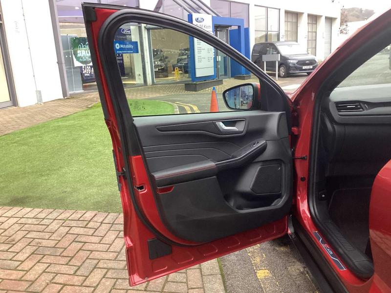 Used Ford Kuga 2025 for sale - 77051591: Photo 25