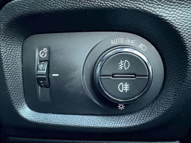 Used Vauxhall Corsa 2022 for sale - 76684936: Photo 31