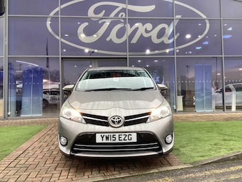 Used Toyota Verso 2015 for sale - 78424622: Photo