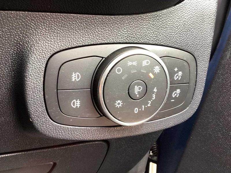 Used Ford Fiesta 2020 for sale - 76767110: Photo 38