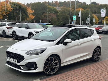 Used Ford Fiesta 2022 for sale - 76028102: Photo