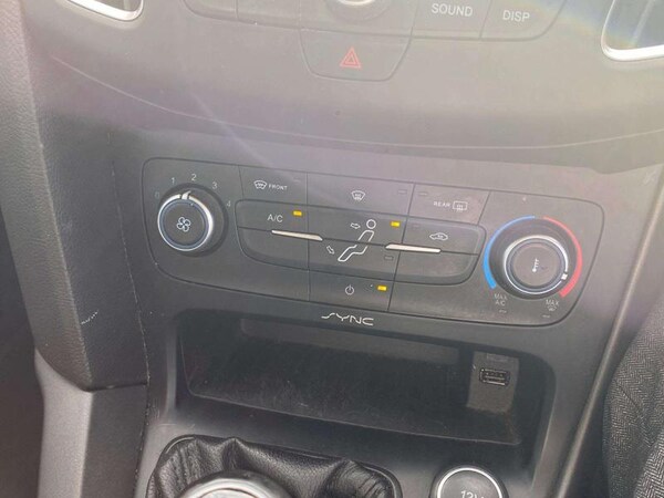 Used Ford Focus 2014 for sale - 76296780: Photo 18