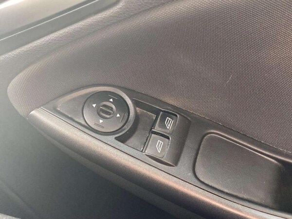 Used Ford Focus 2014 for sale - 76296780: Photo 20