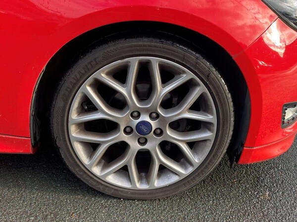 Used Ford Focus 2014 for sale - 76296780: Photo 9