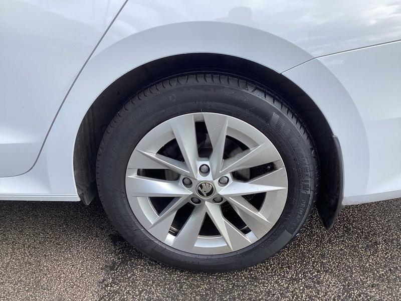 Used Skoda Octavia 2023 for sale - 76474423: Photo 11