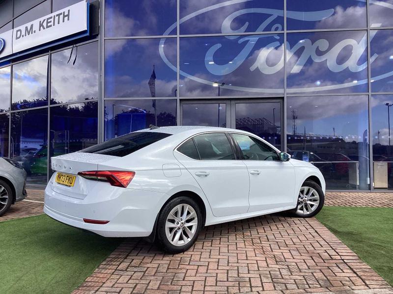 Used Skoda Octavia 2023 for sale - 76474423: Photo 3