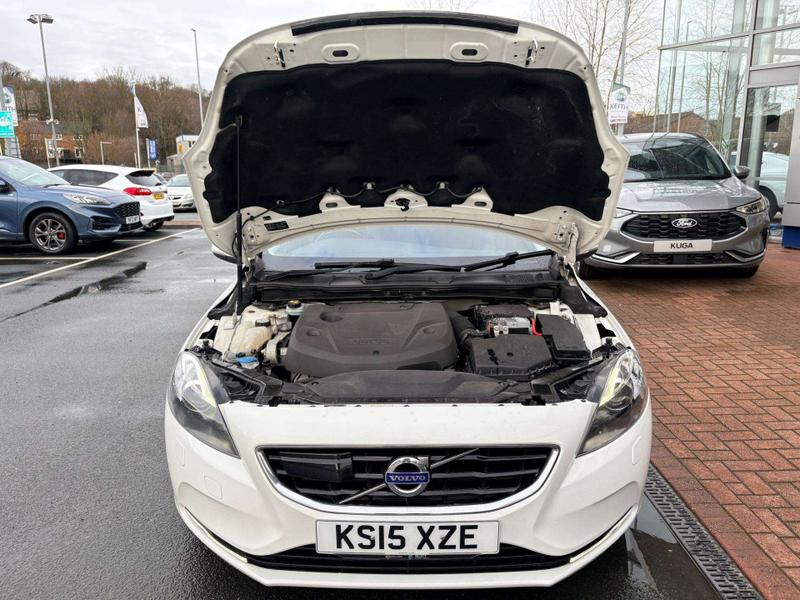 Used Volvo V40 2015 for sale - 77063888: Photo 8