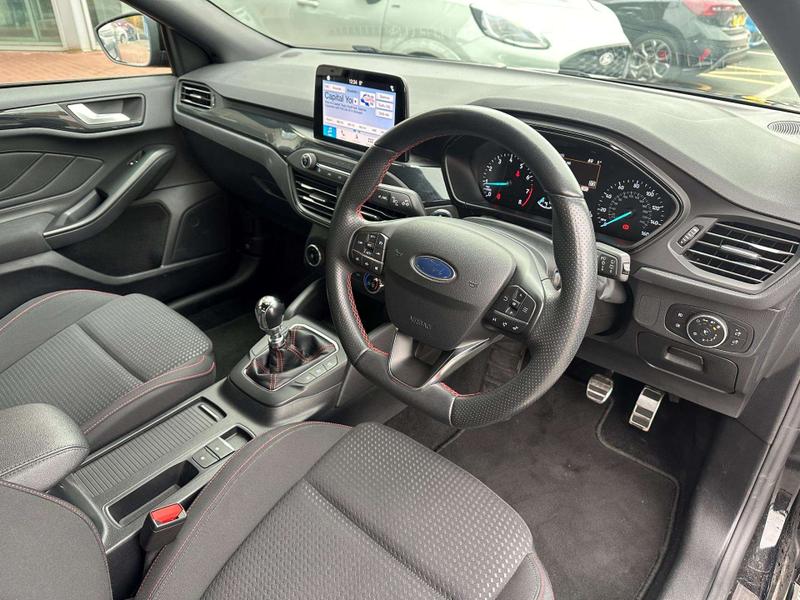 Used Ford Focus 2020 for sale - 76350442: Photo 17