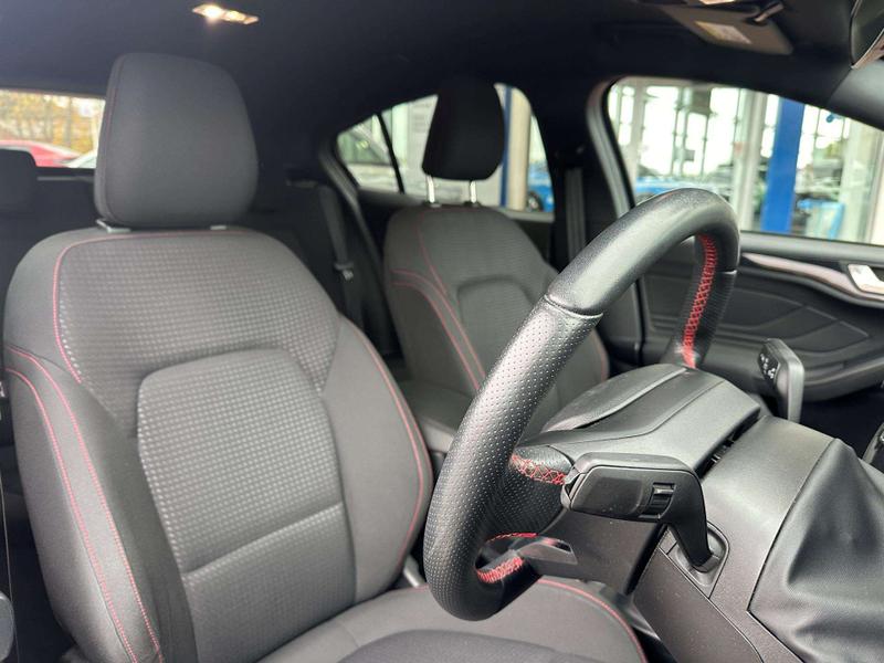 Used Ford Focus 2020 for sale - 76350442: Photo 21