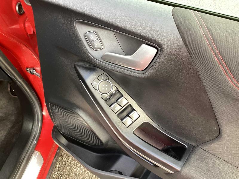 Used Ford Puma 2020 for sale - 76684856: Photo 28