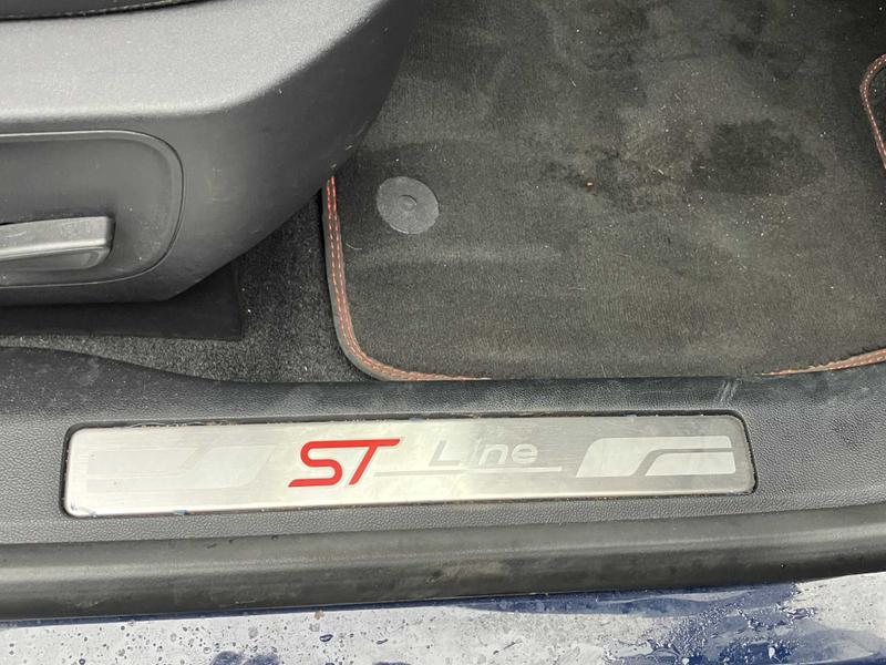 Used Ford Kuga 2022 for sale - 76355528: Photo 17