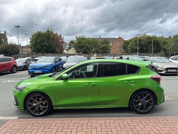 Used Ford Focus 2023 for sale - 75932052: Photo