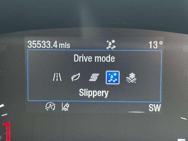 Used Ford Kuga 2020 for sale - 76028107: Photo 37