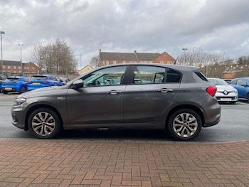 Used Fiat Tipo 2017 for sale - 77248617: Photo