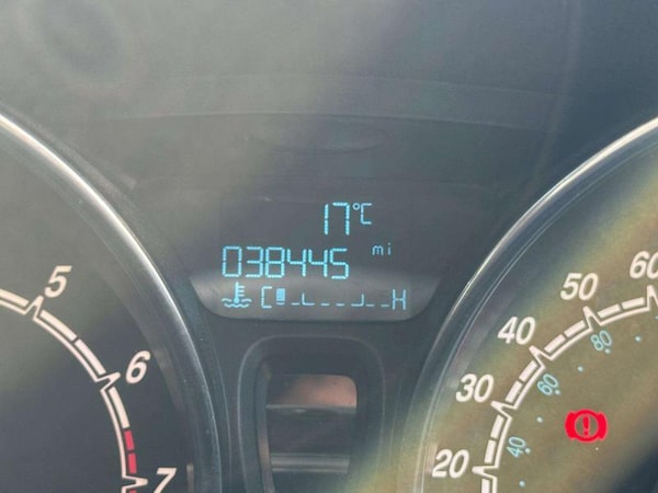 Used Ford Fiesta 2015 for sale - 76079818: Photo 16