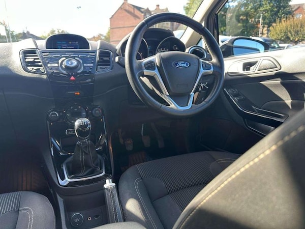 Used Ford Fiesta 2015 for sale - 76079818: Photo 19