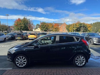 Used Ford Fiesta 2015 for sale - 76079818: Photo 4