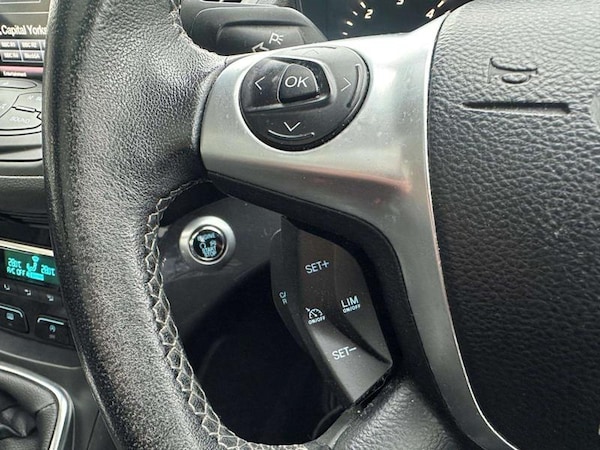 Used Ford Kuga 2016 for sale - 76302701: Photo 25