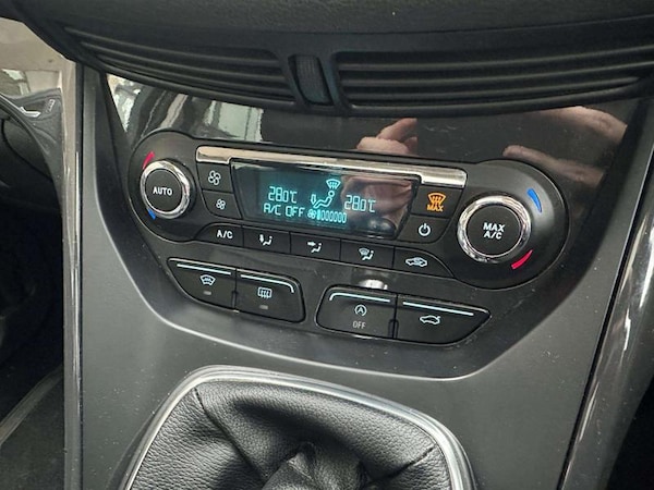 Used Ford Kuga 2016 for sale - 76302701: Photo 35