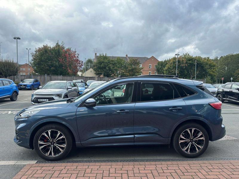 Used Ford Kuga 2023 for sale - 75718190: Photo 4